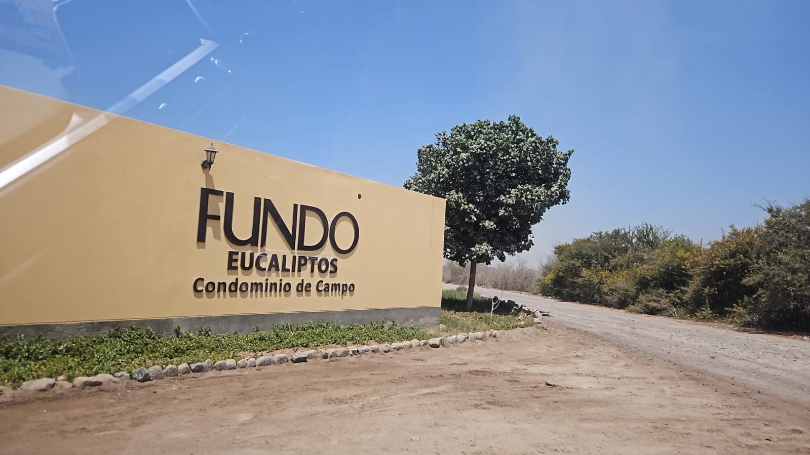 Terreno en Condominio Eucaliptos del Valle   - ICA  1,850m2