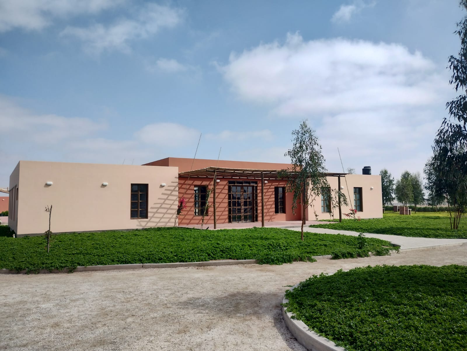 Terreno en Condominio Eucaliptos del Valle   - ICA  1,850m2