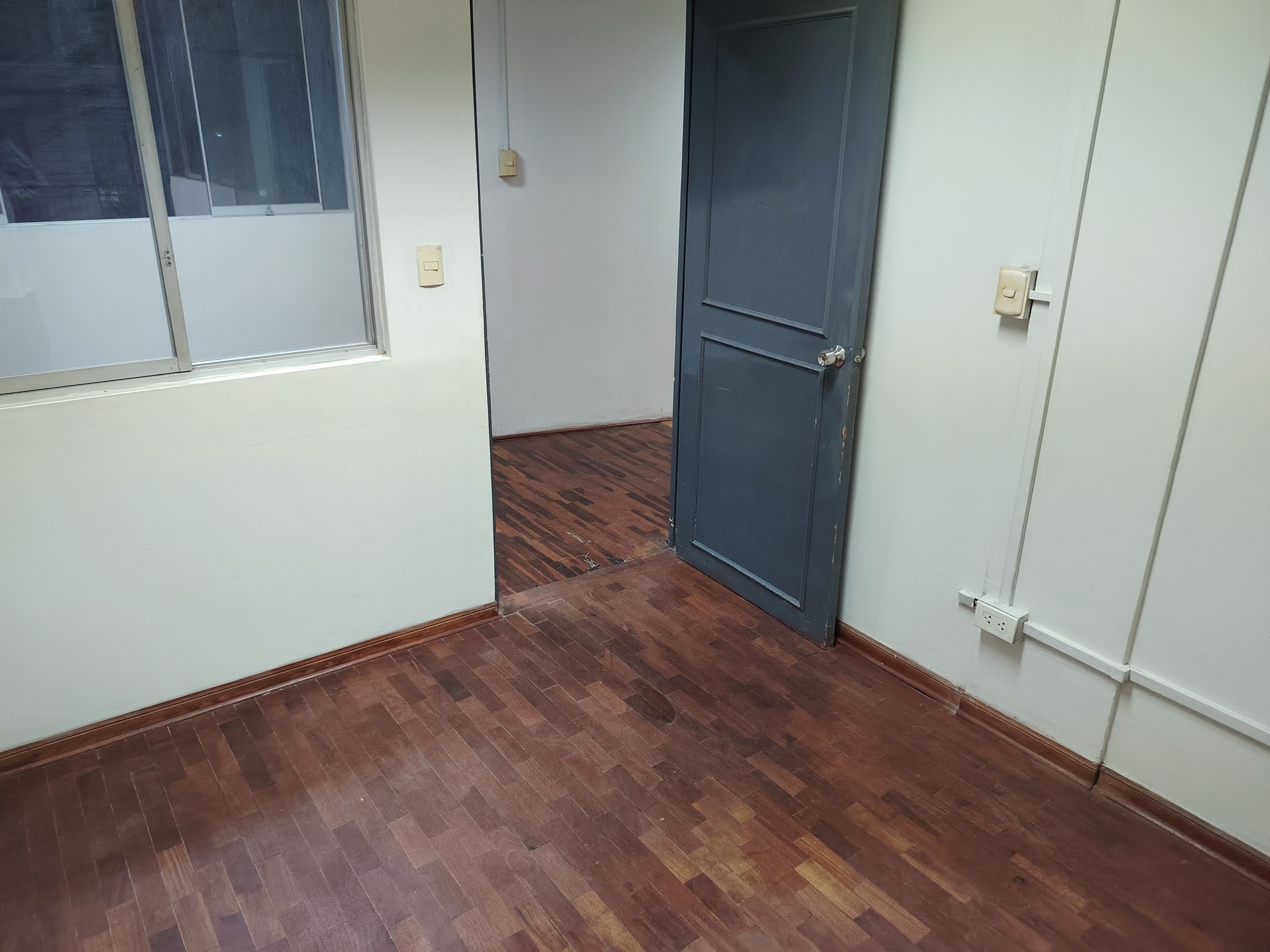 ALQUILER LOCAL COMERCIAL IDEAL INSTITUCION FINANCIERA   EN SANTA ANITA - CERCA AL OVALO